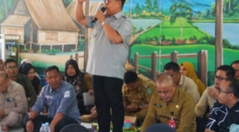 Wabup Kukar, Rendi Solihin saat bersilaturahmi dengan Poklahsar dan Pokdakan. (Foto: Ist)