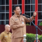 Sekda Kukar, Sunggono saat menggelar apel pagi di lingkungan Pemkab. (Foto: Ist)