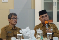 Suasana rapat bersama Pemkab Kukar dan Pemkot Samarinda Membahas Kerjasama Penyelenggaraan Pendidikan pada SDN 005 Muara Badak dan SDN 004 Filial Samarinda Utara. (Foto: Ist)