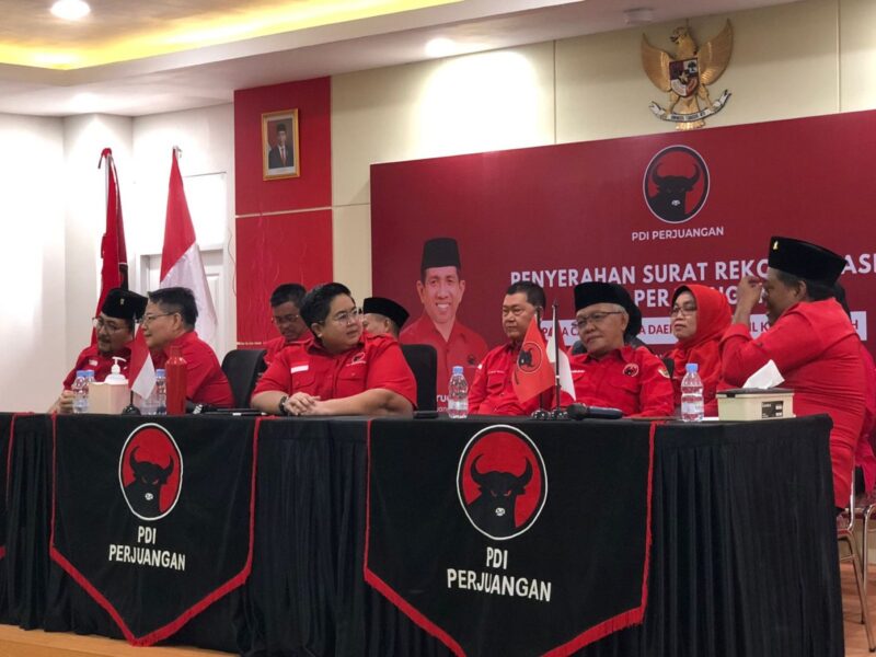 Suasana penyerahan surat rekomendasi calon kepala daerah PDIP Kaltim. (Foto: Ist)