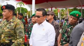 Sapto Setyo Pramono Hadiri Upacara Penetapan Komcas Matra Darat Gelombang ll di di Lapangan Merdeka Balikpapan. (Foto : Ist)
