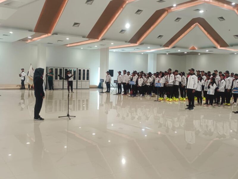 Pelepasan Kontingen Kaltim menuju Pra Popnas zona IV menuju Kendari. (Foto : RD)