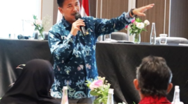 Rapat kerja pembentukan Satuan Tugas Perlindungan Masyarakat (Satgas Linmas) berdasarkan Permendagri No. 26 Tahun 2020 di ruang Mandapa Hotel Fugo, Samarinda, Minggu (10/11/2024). (Foto: Ist)