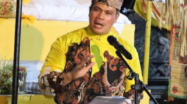 Upacara Karya Ngenteg Linggih Mepedudusan Agung Medasar Antuk Taur Wrespati Kalpa Agung, Purnamaning Sasih Kalima, di Pura Payogan Agung Kutai, Kelurahan Loa Ipuh Tenggarong, Sabtu (16/11/24). (Foto: Ist)