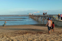 Wisata Pantai Kersik. (Foto: Ist)