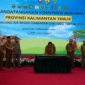 Pemerintah Kabupaten (Pemkab) Kutai Kartanegara (Kukar) menerima penghargaan Peringkat Terbaik 1 dalam Aksi Konvergensi Percepatan Penurunan Stunting se-Kalimantan Timur, Senin (18/11/24). (Foto: Ist)