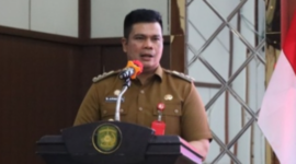 Penjabat Sementara (Pjs) Bupati Kukar, Bambang Arwanto, saat membuka Rapat Koordinasi Pilkada Serentak 2024 di Pendopo Wakil Bupati. (Foto: Ist)