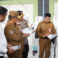 Penjabat Bupati Kukar, Bambang Arwanto, bersama Forkopimda Kukar mendampingi Penjabat (Pj) Gubernur Kaltim, Akmal Malik, serta Kapolda Kaltim Irjen Pol Nanang Avianto dalam peninjauan persiapan Pilkada di Kutai Kartanegara, Selasa (19/11). (Foto: Ist)