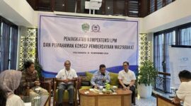 Anggota DPRD Kaltim, Sigit Wibowo menjadi narasumber pada kegiatan Bimtek Penguatan Kapasitas LPM Kelurahan Graha Indah Balikpapan di The Hotel 101 Yogyakarta. (Foto : Ist)