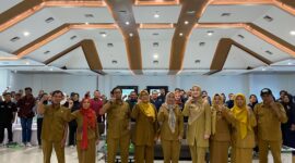 Pelaksanaan Bimtek dan Penyerahan Bantuan ke Karang Taruna. (Foto : RD)