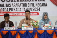 Sosialisasi Netralitas Aparatur Sipil Negara (ASN) pada Pilkada 2024 di Kecamatan Loa Janan (22/11/2024). (Foto: Ist)