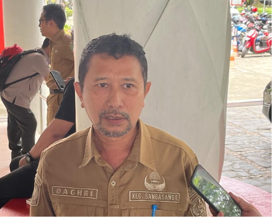 Camat Sangasanga, Dachri. (Foto: Ist)