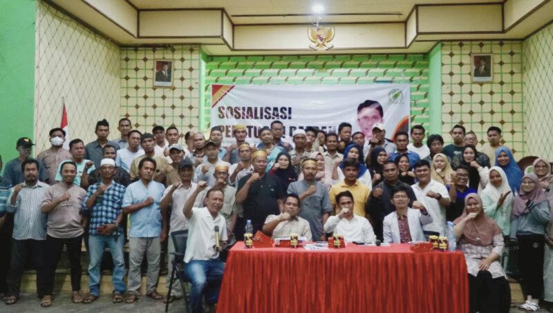 Sosper Anggota Komisi III DPRD Kaltim, Abdul Rakhman Bolong pada (12/04/2025) di Balai Pertemuan Umum (BPU) Desa Batuah, Kecamatan Loa Janan. (Foto : Ist)
