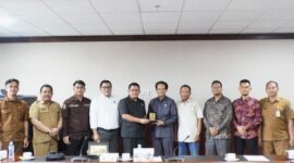 BK DPRD Kaltim Terima Kunjungan BK DPRD Sukabumi pada Senin (28/04/2025). (Foto: Ist)