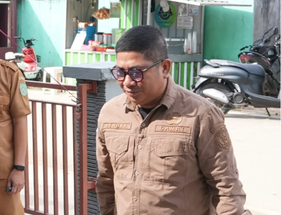 Camat Anggana Rendra Abadi. (Foto: Ist)