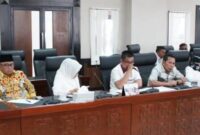 Komisi IV DPRD Kaltim menggelar Rapat Dengar Pendapat (RDP) pada Senin (21/04/2025) (Foto : Humas Sekretariat DPRD Kaltim)