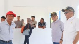 Pansus LKPj DPRD Kaltim Tinjau Proyek Pembangunan Sekolah di PPU, Selasa (6/5/2025). (Foto: Ist)