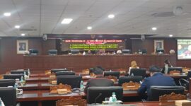 Rapat Paripurna ke 13 DPRD Kaltim pada Rabu (30/04/2025) di Gedung D Lantai 6 Kantor DPRD Kaltim. (Foto: Ist)