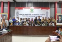Komisi IV DPRD Kaltim melakukan RDP terkait polemik pemindahan SMA Negeri 10 Samarinda, Senin (19/5). (Foto : Humas Sekretariat DPRD Kaltim)