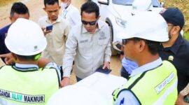 Pansus LKPj DPRD Kaltim saat meninjau ke wilayah Utara. (Foto: Ist)