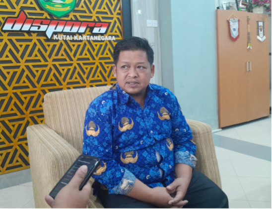 Kepala Dispora Kukar, Aji Ali Husni. (Foto: Ist)