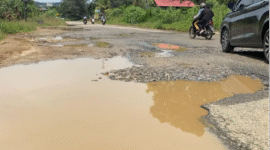 Jalan poros hulu Kukar. (Foto: Ist)