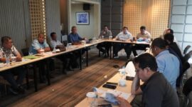 DPRD Kaltim menggelar RDP bersama Dinas PUPR-PERA di Gedung E, Kompleks DPRD Kaltim, Senin (19/5). (Foto : Humas Sekretariat DPRD Kaltim)