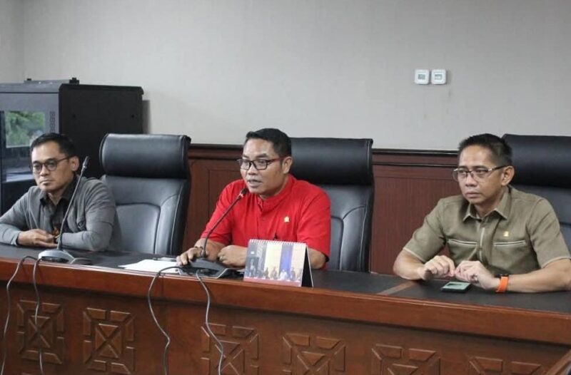 Komisi II DPRD Kaltim sambut kunjungan kerja DPRD Kukar. (Foto : Humas Sekretariat DPRD Kaltim)