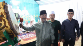 Sekda Kukar, Sunggono membuka kegiatan festival ramadan di Maluhu. (Foto: Ist)