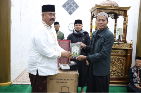 Safari Subuh, Bupati Resmikan Masjid Darul Muttaqin Desa Puan Cepak. (Foto: Ist)