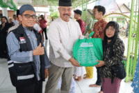 Bupati Kutai Kartanegara (Kukar) Edi Damansyah bersama jajaran melanjutkan kunjungan silaturahmi Ramadhan Pemkab Kukar, kali ini ke wilayah Kecamatan Loa Janan. (Foto: Ist)
