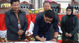 Sekda Hadiri Rapat Paripurna DPRD Agenda Rekomendasi DPRD Atas LKPJ Bupati Kukar Tahun Anggaran 2024. (Foto: Ist)