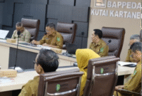 Asisten III Administrasi Umum Sekretariat Daerah Kabupaten Kutai Kartanegara (Kukar) Dafip Haryanto membuka kegiatan Musyawarah Perencanaan Pembangunan (Musrenbang) Tematik. (Foto: Ist)