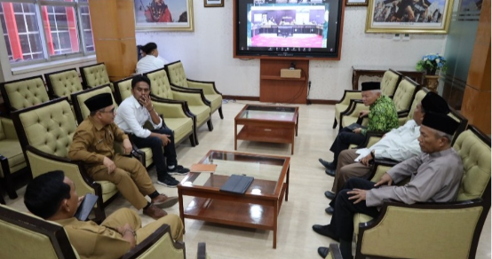 High level meeting pengendalian inflasi yang digelar Pemprov Kaltim secara virtual bertempat di Ruang Eksekutif Kantor Bupati Kukar. (Foto: Ist)