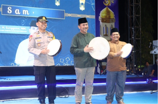 Sekretaris Daerah (Sekda) Kabupaten Kutai Kartanegara (Kukar) Sunggono secara resmi membuka kegiatan Festival Kreatif Pemuda Ramadan (FKPR) 2. (Foto: Ist)