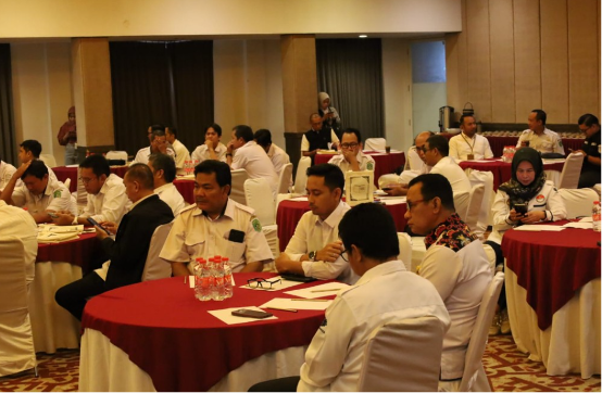 Sekda Kukar Sunggono membuka acara Sosialisasi RTKD Kabupaten Kukar, di Hotel Grand Fatma. (Foto: Ist)