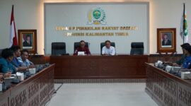 RDP Komisi I DPRD Kaltim soal dugaan penyerobotan lahan oleh PT MHU (Foto : Humas Sekretariat DPRD Kaltim)