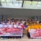 Wakil Wali Kota Samarinda, Saefuddin Zuhri melepas 18 pemain muda SSB Samkot ke ajang sepak bola nasional di Surabaya. (Foto : Ist)